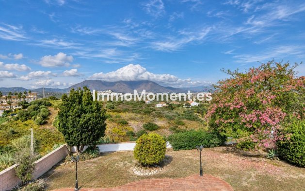 Resale - Detached villa - Manilva