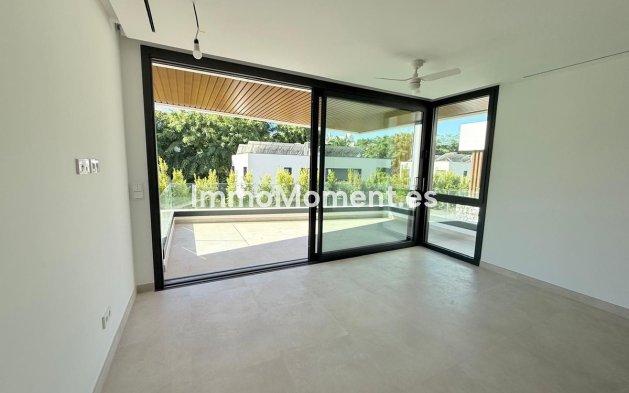 Resale - Detached villa - Puerto Banús