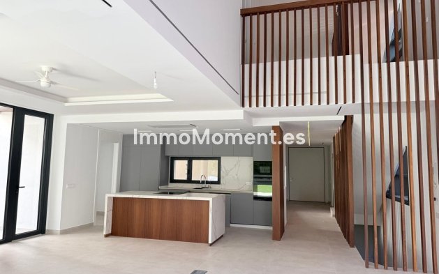 Resale - Detached villa - Puerto Banús