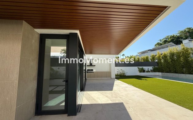 Resale - Detached villa - Puerto Banús