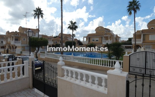 Wiederverkauf - Reihenhaus - Orihuela Costa - Cabo roig - La Zenia