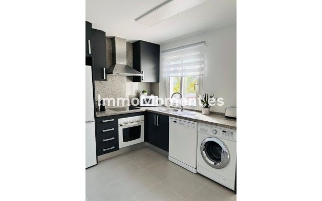 Bestaande woning - Appartement - Estepona  - Valle Romano