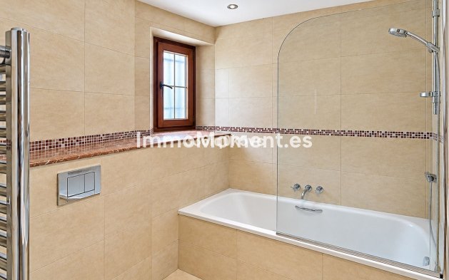 Revente - Appartement - Benahavís - Benahavís Centro