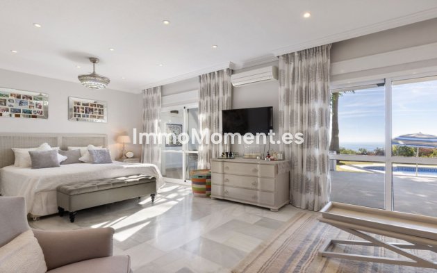 Resale - Detached villa - Manilva - La Duquesa