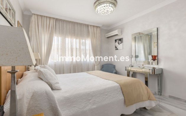 Resale - Detached villa - Manilva - La Duquesa