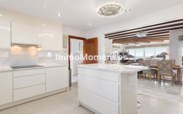 Resale - Detached villa - Manilva - La Duquesa