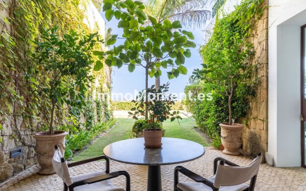 Reventa - Apartamento - Casares - Casares Centro