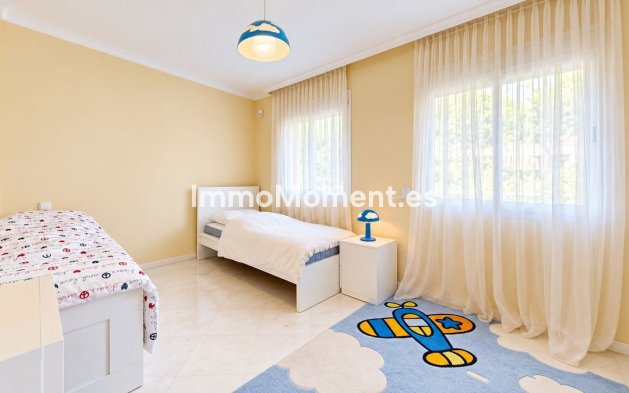 Wiederverkauf - Wohnung - Marbella - La Mairena