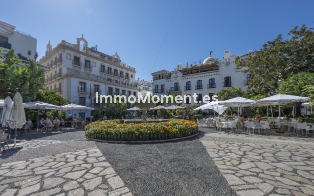 Reventa - Apartamento - Estepona  - Estepona Centro