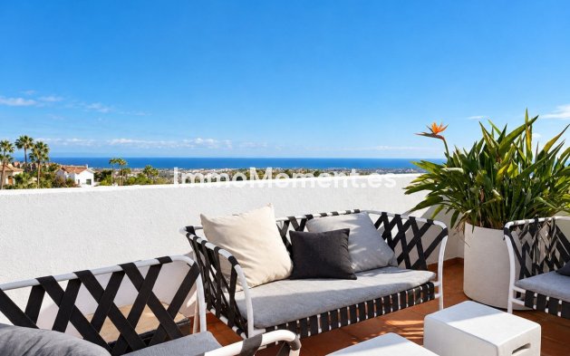 Resale - Apartment - Benahavís - Los Arqueros