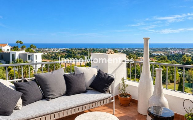 Resale - Apartment - Benahavís - Los Arqueros