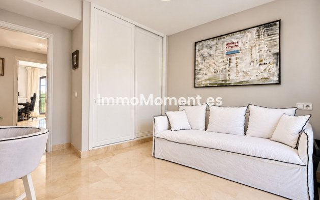Resale - Apartment - Benahavís - Los Arqueros