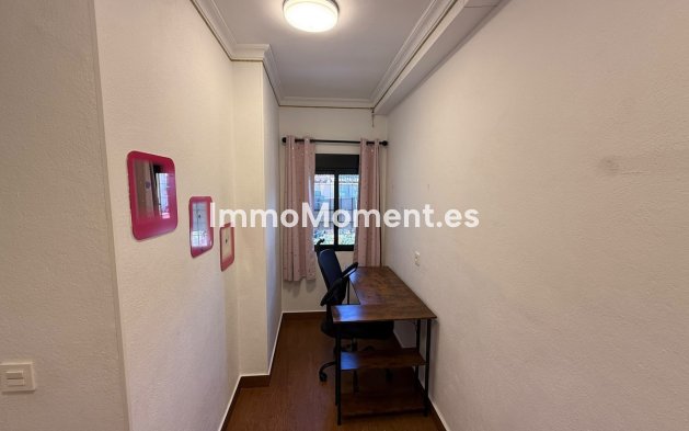 Reventa - Apartamento - Estepona  - Bel Air