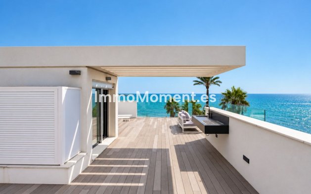 Resale - Detached villa - Estepona - Estepona Centro