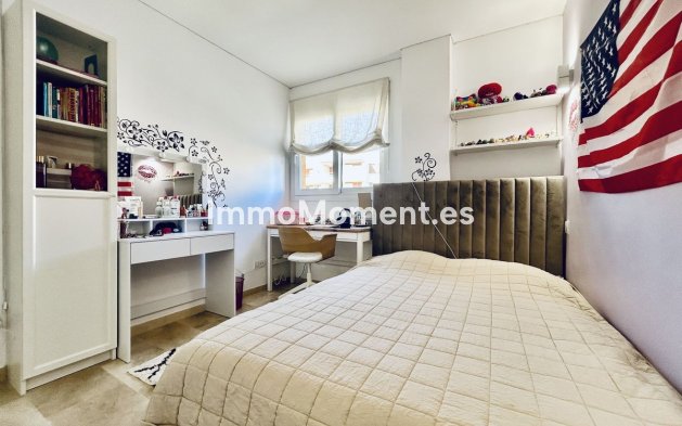 Resale - Apartment - Orihuela Costa - Punta Prima