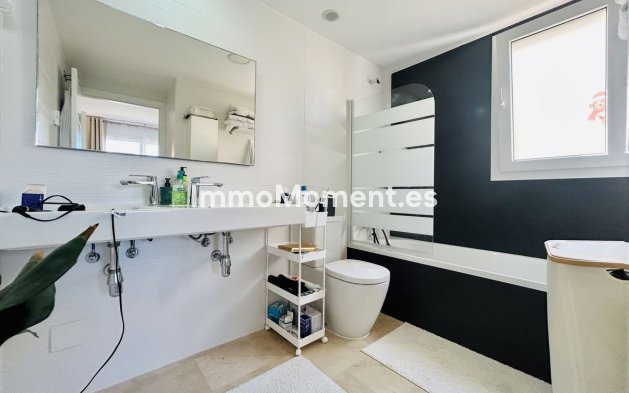 Resale - Apartment - Orihuela Costa - Punta Prima