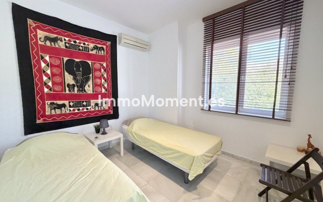 Wiederverkauf - Freistehende Villa - Estepona  - Estepona Centro