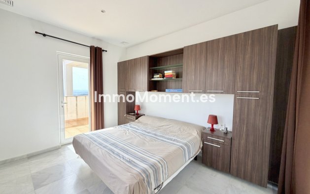 Wiederverkauf - Freistehende Villa - Estepona  - Estepona Centro