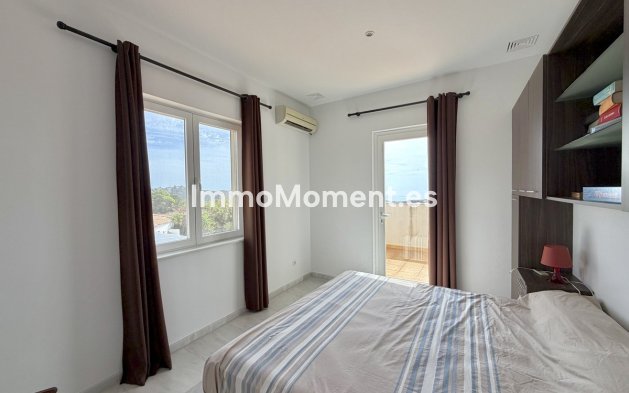 Wiederverkauf - Freistehende Villa - Estepona  - Estepona Centro
