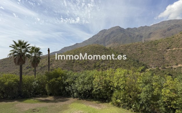 Wiederverkauf - Freistehende Villa - Estepona  - Estepona Centro