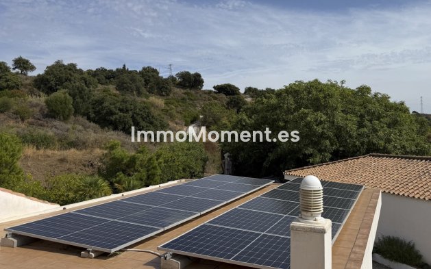 Wiederverkauf - Freistehende Villa - Estepona  - Estepona Centro