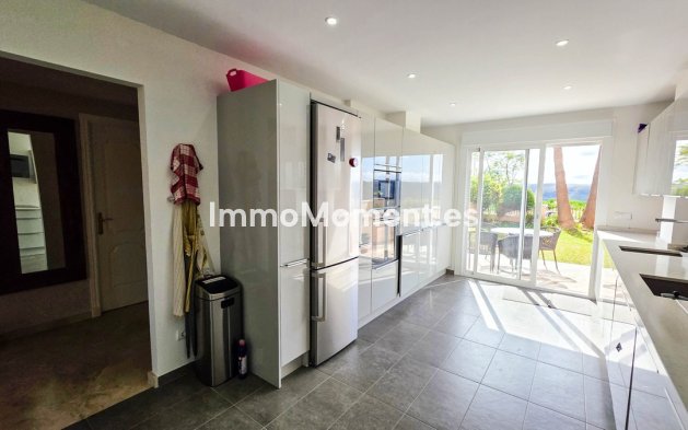 Bestaande woning - Vrijstaande villa - Manilva - La Duquesa