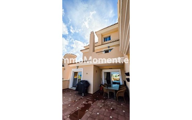 Bestaande woning - Vrijstaande villa - Manilva - La Duquesa