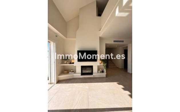 Bestaande woning - Rijtjeshuis - Estepona  - Estepona Centro