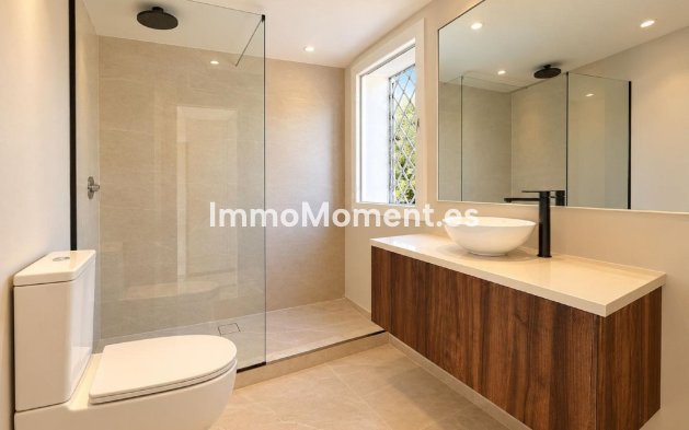 Bestaande woning - Rijtjeshuis - Estepona  - Estepona Centro