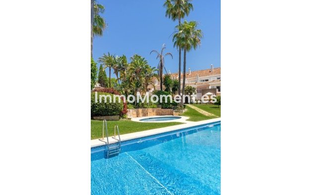 Bestaande woning - Rijtjeshuis - Estepona  - Estepona Centro