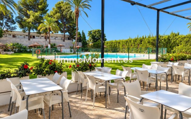 Reventa - Apartamento - Marbella - Nueva Andalucía