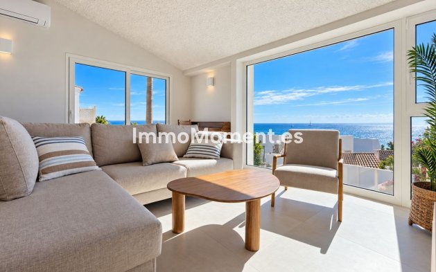 Resale - Detached villa - Estepona - Estepona Centro