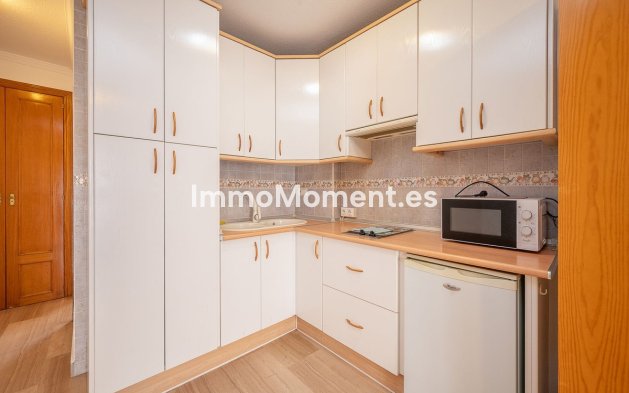Resale - Apartment - Mijas Costa - La Cala de Mijas