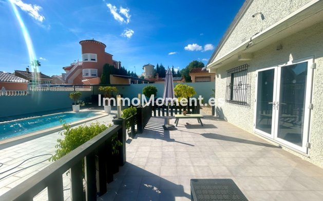 Resale - Detached villa - Pilar de la Horadada - Pinar de Campoverde