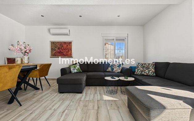 Resale - Detached villa - Pilar de la Horadada - Pinar de Campoverde