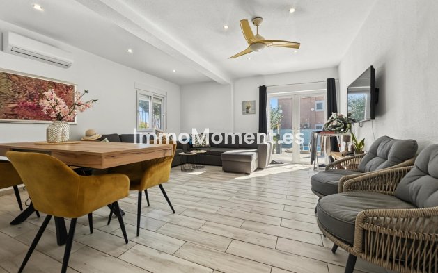 Resale - Detached villa - Pilar de la Horadada - Pinar de Campoverde