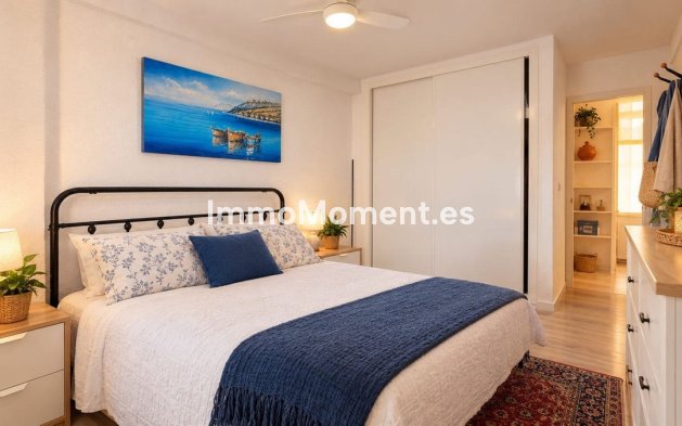 Resale - Apartment - Orihuela Costa - Punta Prima