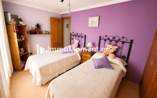 Resale - Townhouse - Estepona - Estepona Centro