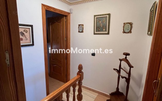 Resale - Townhouse - Estepona - Estepona Centro