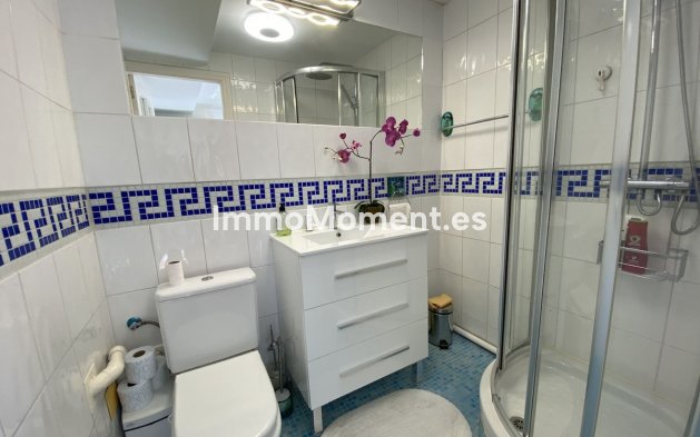 Wiederverkauf - Wohnung -   Inländisch - Alhaurín el Grande Centro