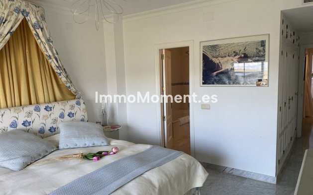 Wiederverkauf - Wohnung -   Inländisch - Alhaurín el Grande Centro