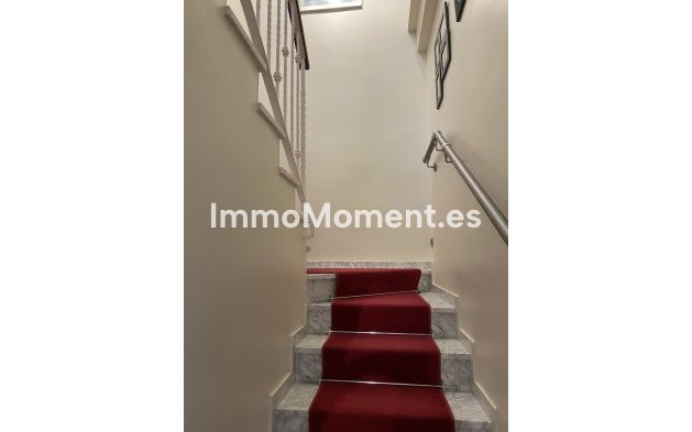 Wiederverkauf - Wohnung -   Inländisch - Alhaurín el Grande Centro