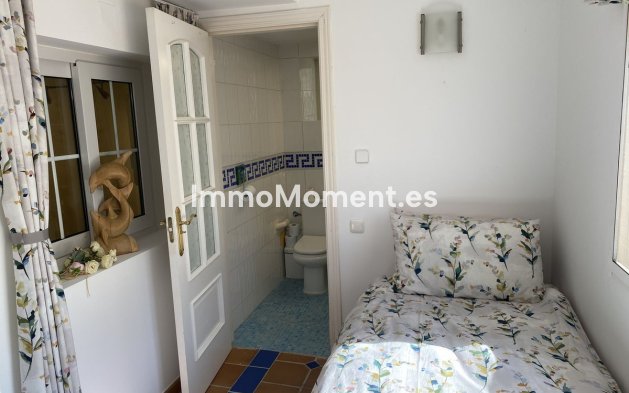 Wiederverkauf - Wohnung -   Inländisch - Alhaurín el Grande Centro