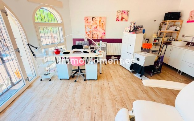 Bestaande woning - Vrijstaande villa - Daya Vieja