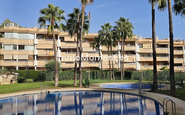 Resale - Apartment - Fuengirola - Torreblanca