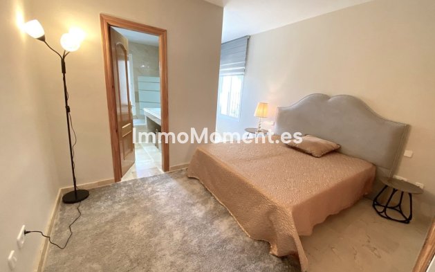 Revente - Appartement - Marbella - Nueva Andalucía