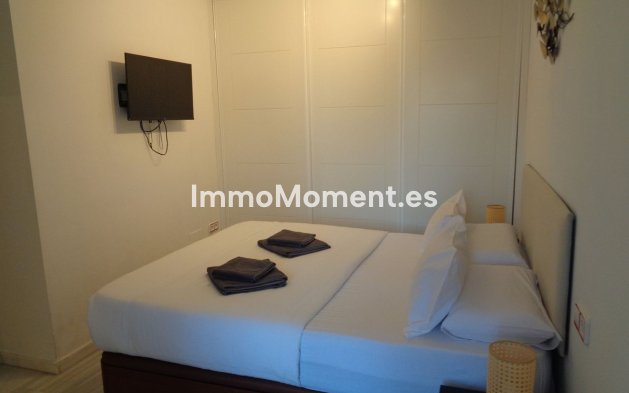 Resale - Apartment - Torremolinos - Montemar