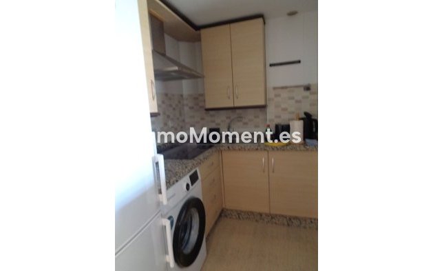 Resale - Apartment - Torremolinos - Montemar