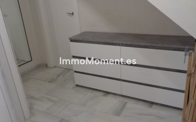 Resale - Apartment - Torremolinos - Montemar