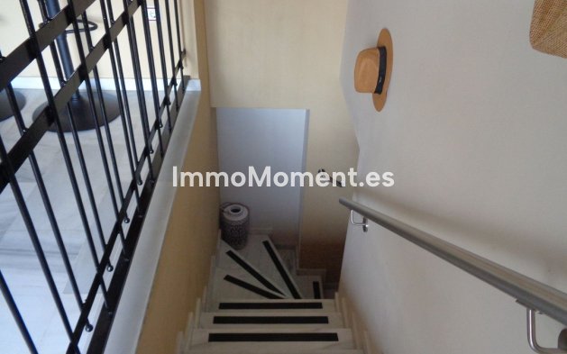 Resale - Apartment - Torremolinos - Montemar